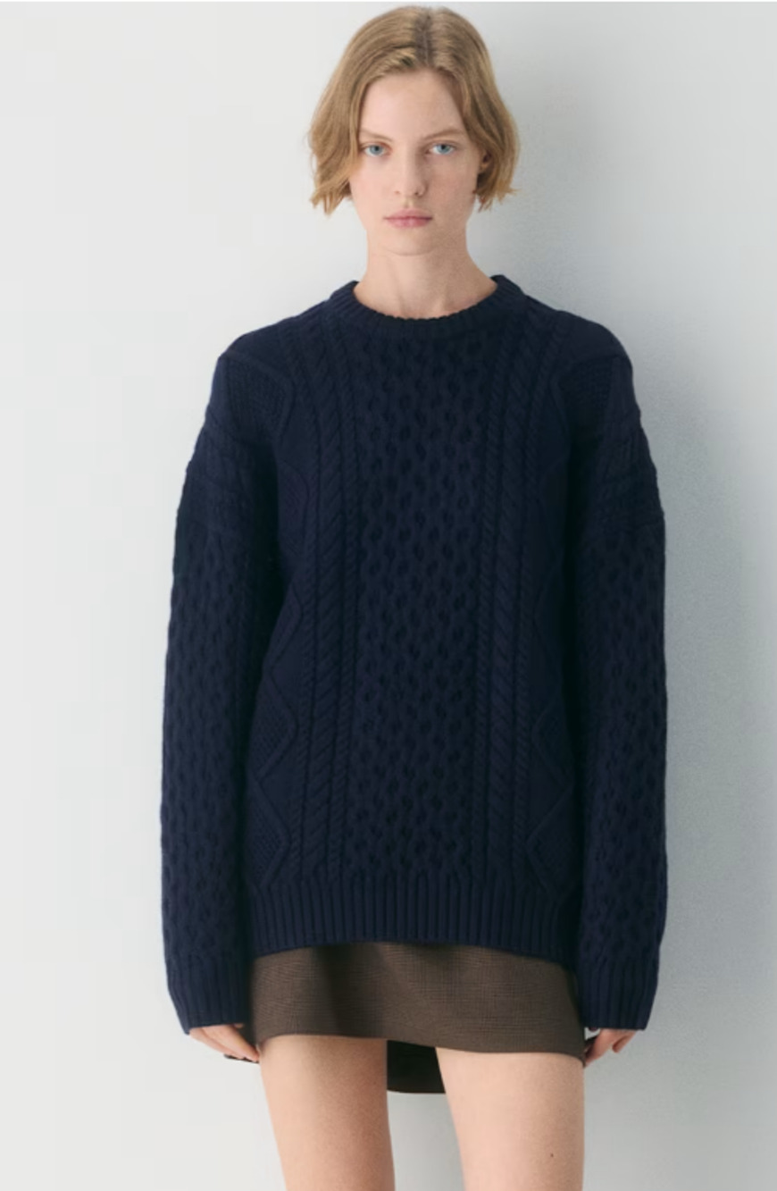 Aritzia Oversize Wool Blend Crewneck Sweater Size Medium